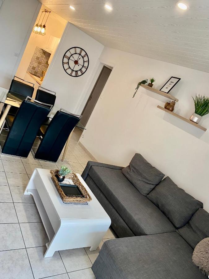 סנט-אילר-דה-רייה Magnifique Appartement 2 Pieces A Deux Pas De La Plage מראה חיצוני תמונה